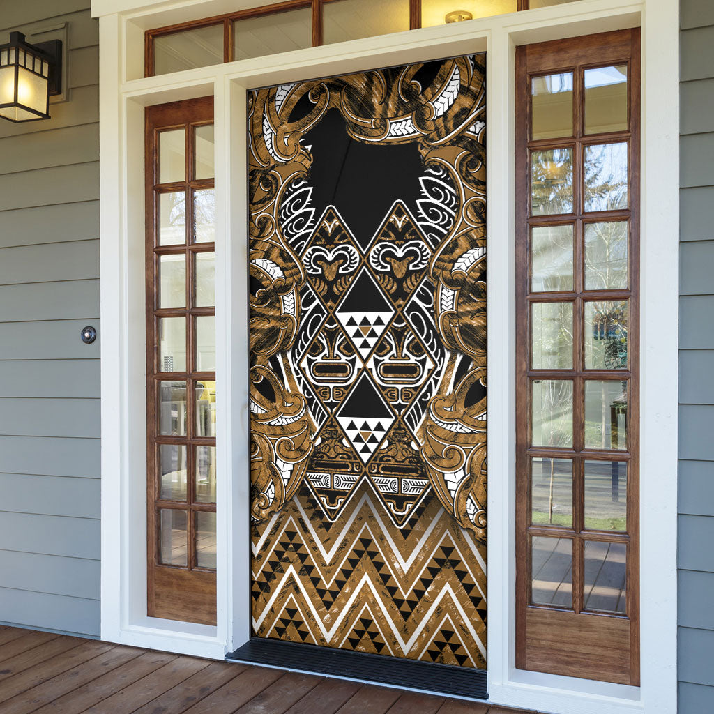 Aotearoa Kati Mamoe Door Cover Maori Brown Tribal Paua Shell Pattern DT05 - Polynesian Pride