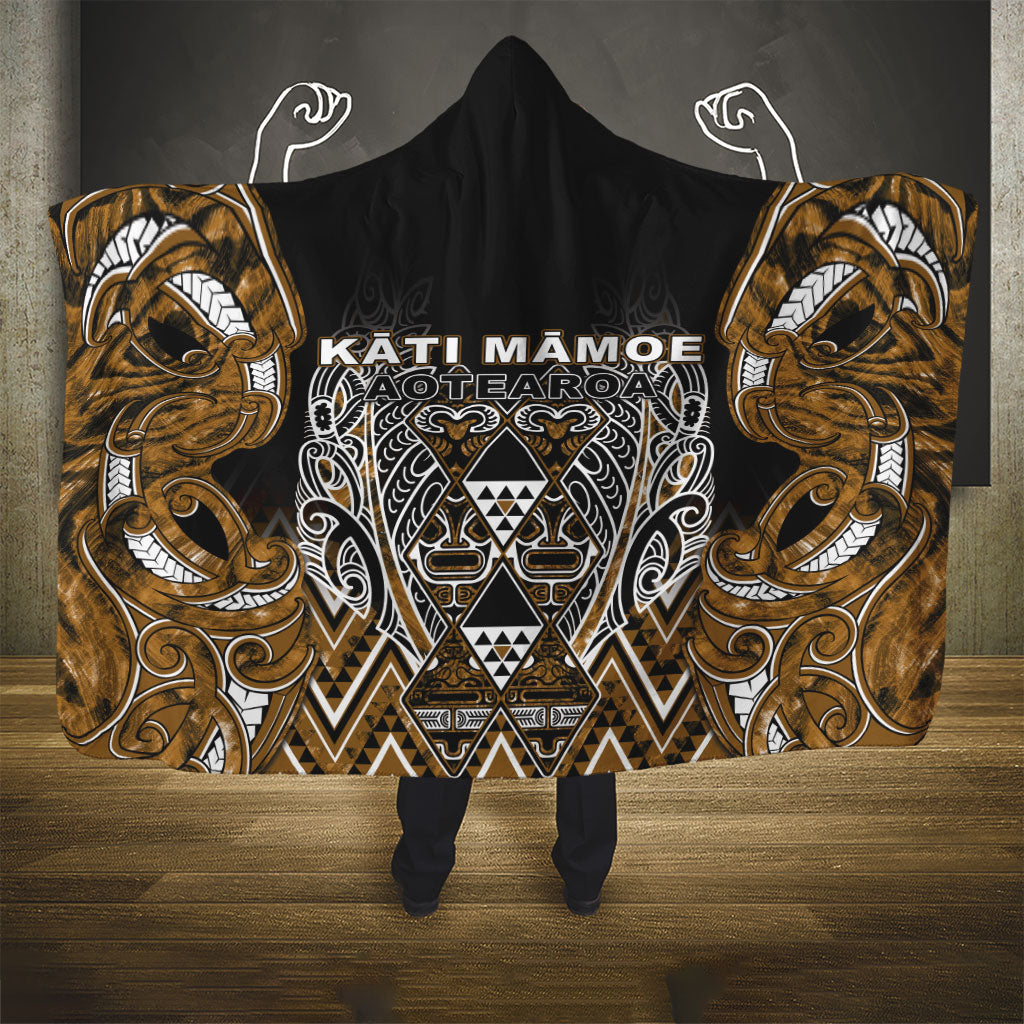 Aotearoa Kati Mamoe Hooded Blanket Maori Brown Tribal Paua Shell Pattern DT05 - Polynesian Pride