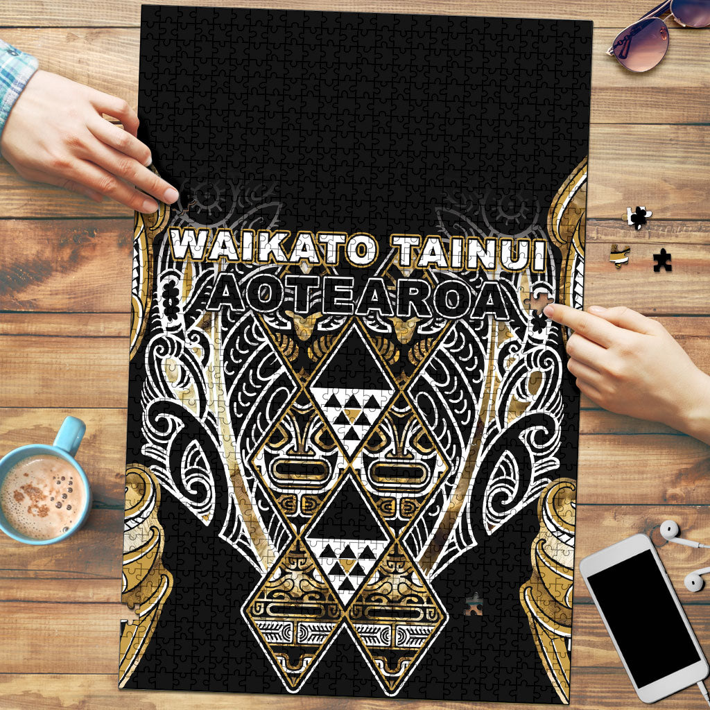 Aotearoa Waikato Tainui Puzzle Maori Light Gold Tribal Paua Shell Pattern DT05 Yellow - Polynesian Pride