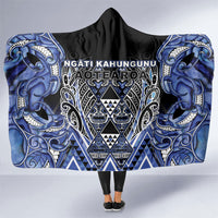 Aotearoa Ngati Kahungunu Hooded Blanket Maori Tribal Blue Paua Shell Pattern DT05 One Size Blue - Polynesian Pride