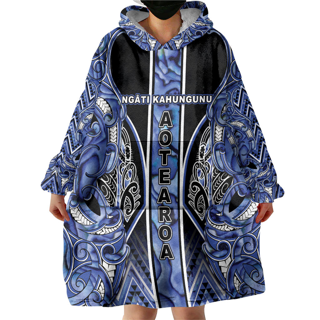 Aotearoa Ngati Kahungunu Wearable Blanket Hoodie Maori Tribal Blue Paua Shell Pattern DT05 - Polynesian Pride
