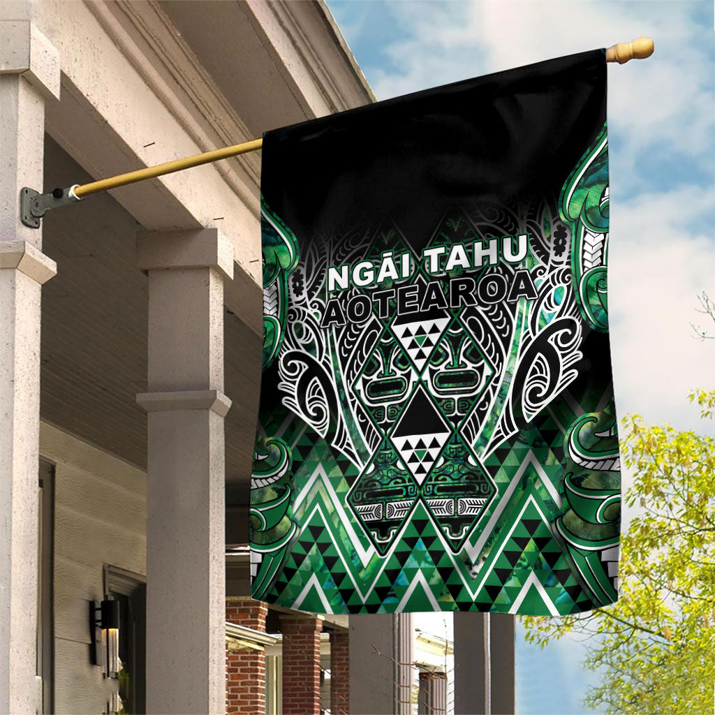Aotearoa Ngai Tahu Garden Flag Maori Tribal Dark Green Paua Shell Pattern DT05 House Flag Green - Polynesian Pride