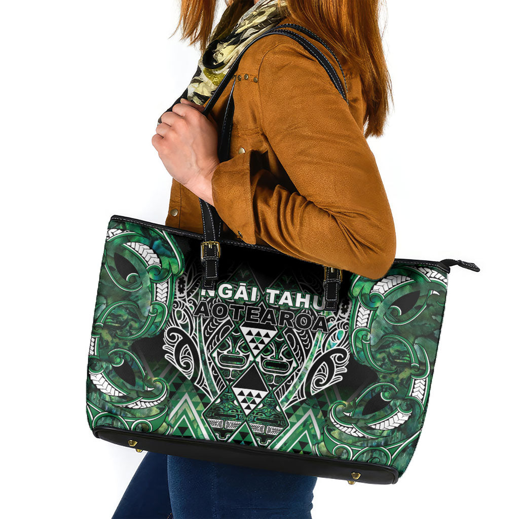 Aotearoa Ngai Tahu Leather Tote Bag Maori Tribal Dark Green Paua Shell Pattern DT05 Green - Polynesian Pride