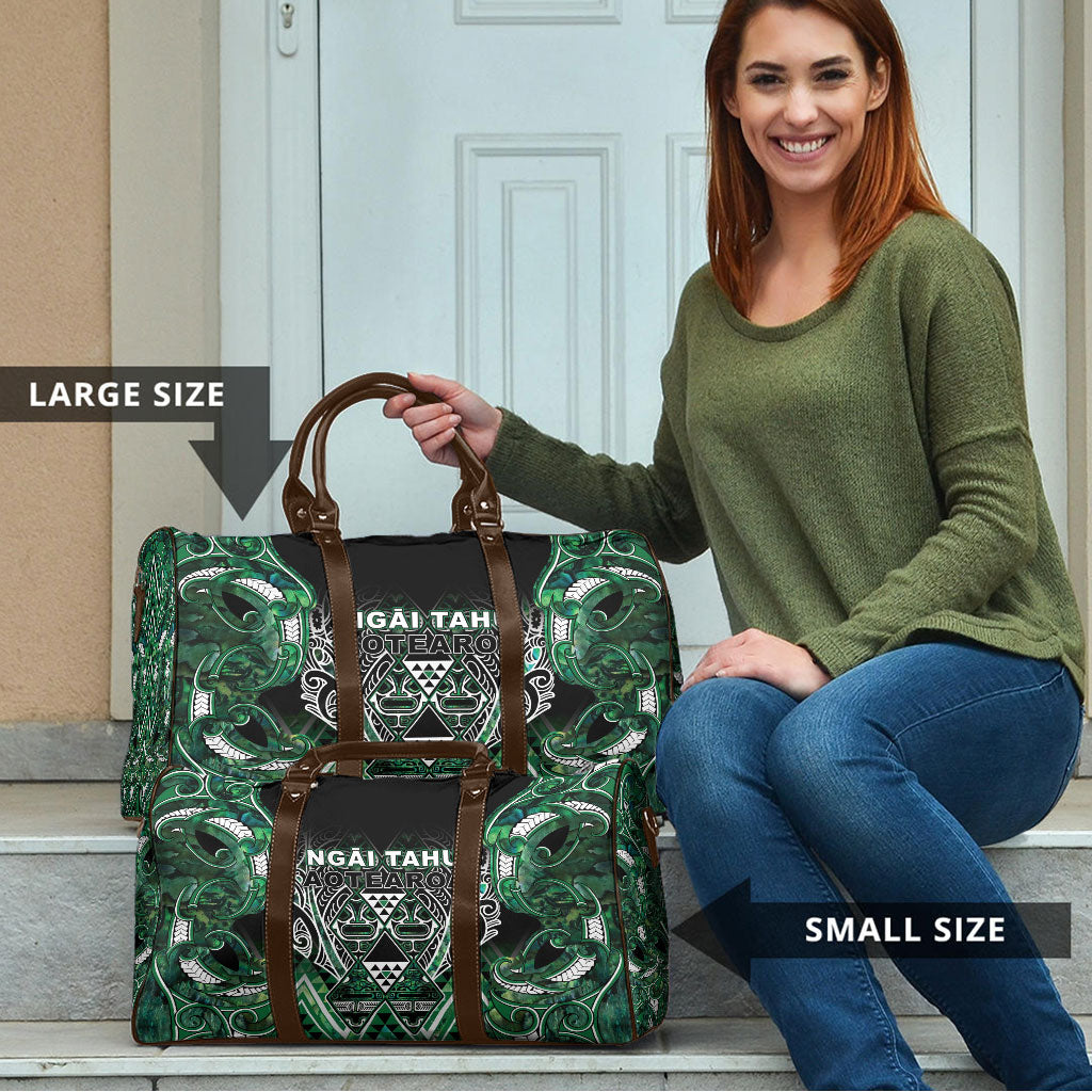 Aotearoa Ngai Tahu Travel Bag Maori Tribal Dark Green Paua Shell Pattern DT05 - Polynesian Pride