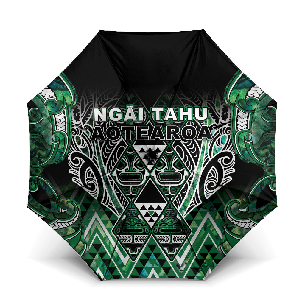 Aotearoa Ngai Tahu Umbrella Maori Tribal Dark Green Paua Shell Pattern DT05 One Size Folded 11.42 inch Opened Diameter 37.4 inch Green - Polynesian Pride