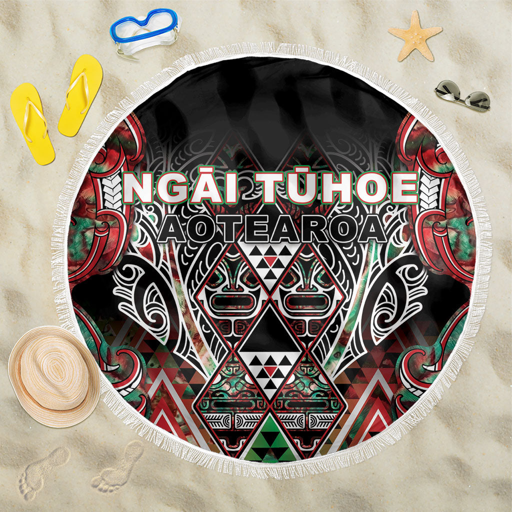 Aotearoa Ngai Tuhoe Beach Blanket Maori Tribal Red And Green Paua Shell Pattern DT05 One Size 150cm Red - Polynesian Pride