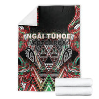 Aotearoa Ngai Tuhoe Blanket Maori Tribal Red And Green Paua Shell Pattern DT05 - Polynesian Pride