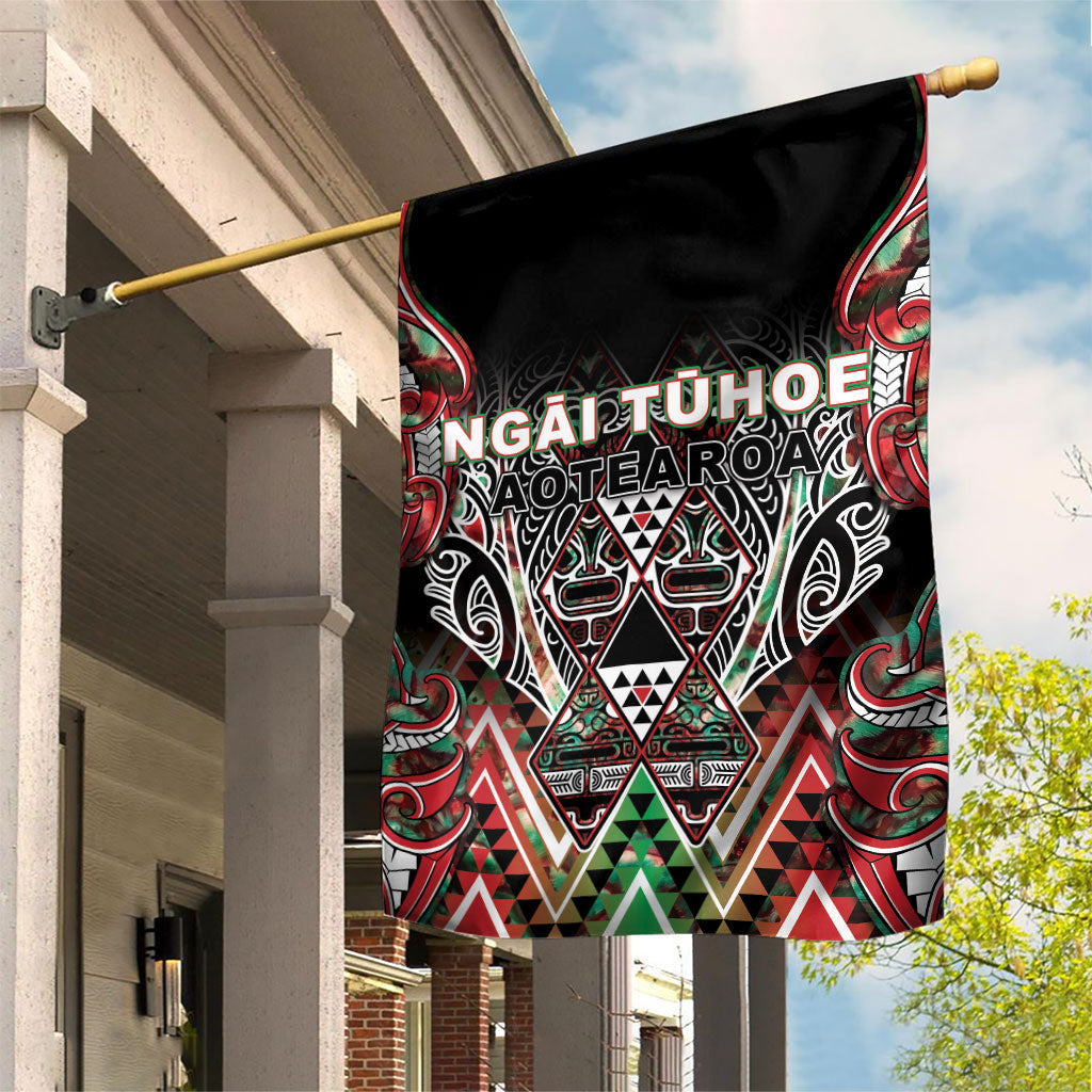 Aotearoa Ngai Tuhoe Garden Flag Maori Tribal Red And Green Paua Shell Pattern DT05 House Flag Red - Polynesian Pride