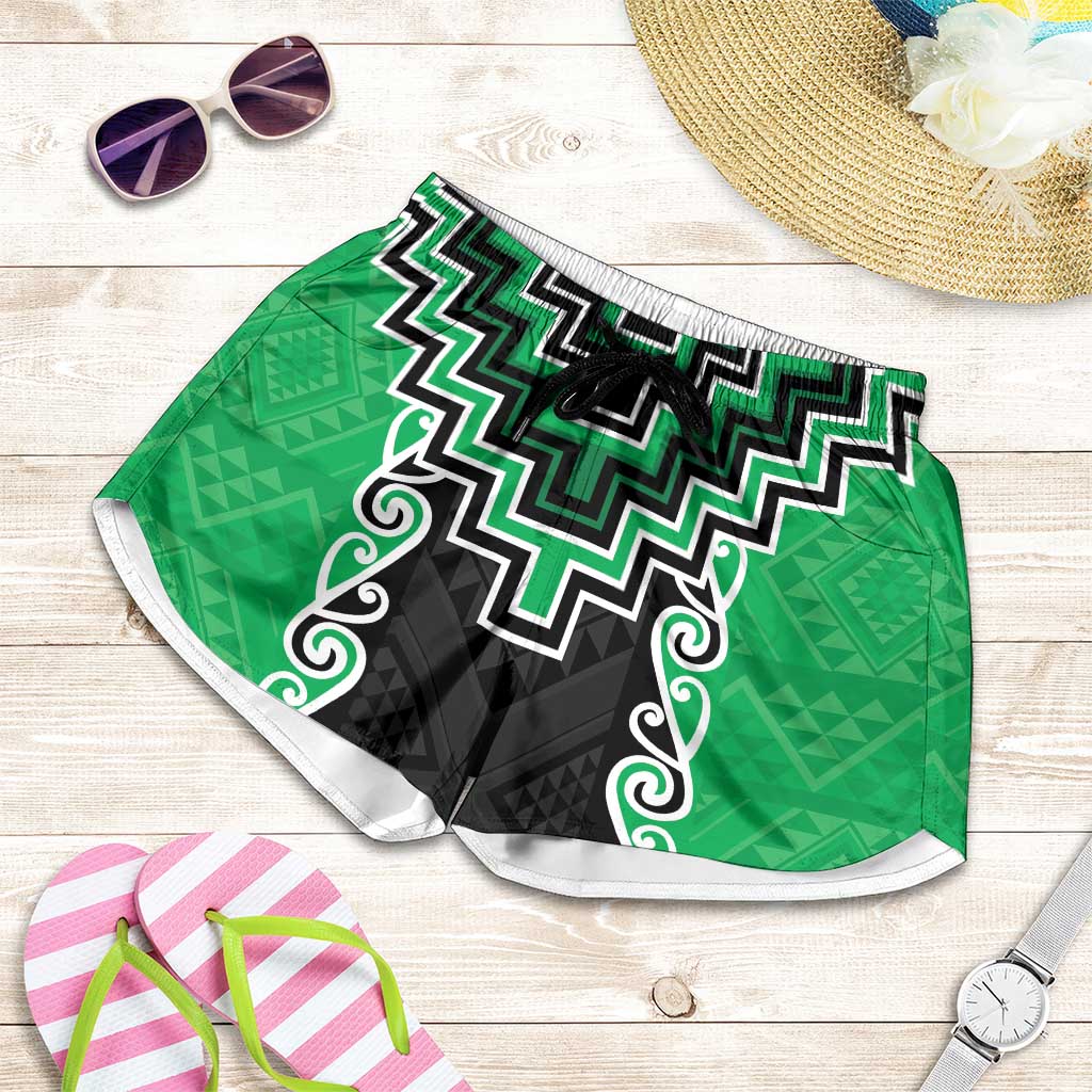 Green Niho Taniwha Mix Poutama Shorts for Women Unique Taniko Aotearoa LT01 Green - Polynesian Pride