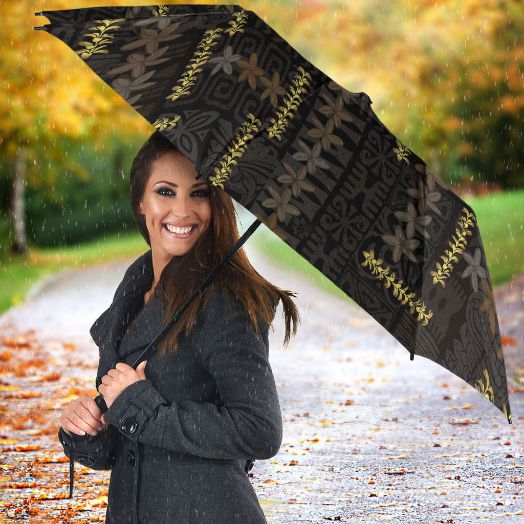 Hawaii Brown Plumeria Lei Black Umbrella Frangipani Floral Heritage Art