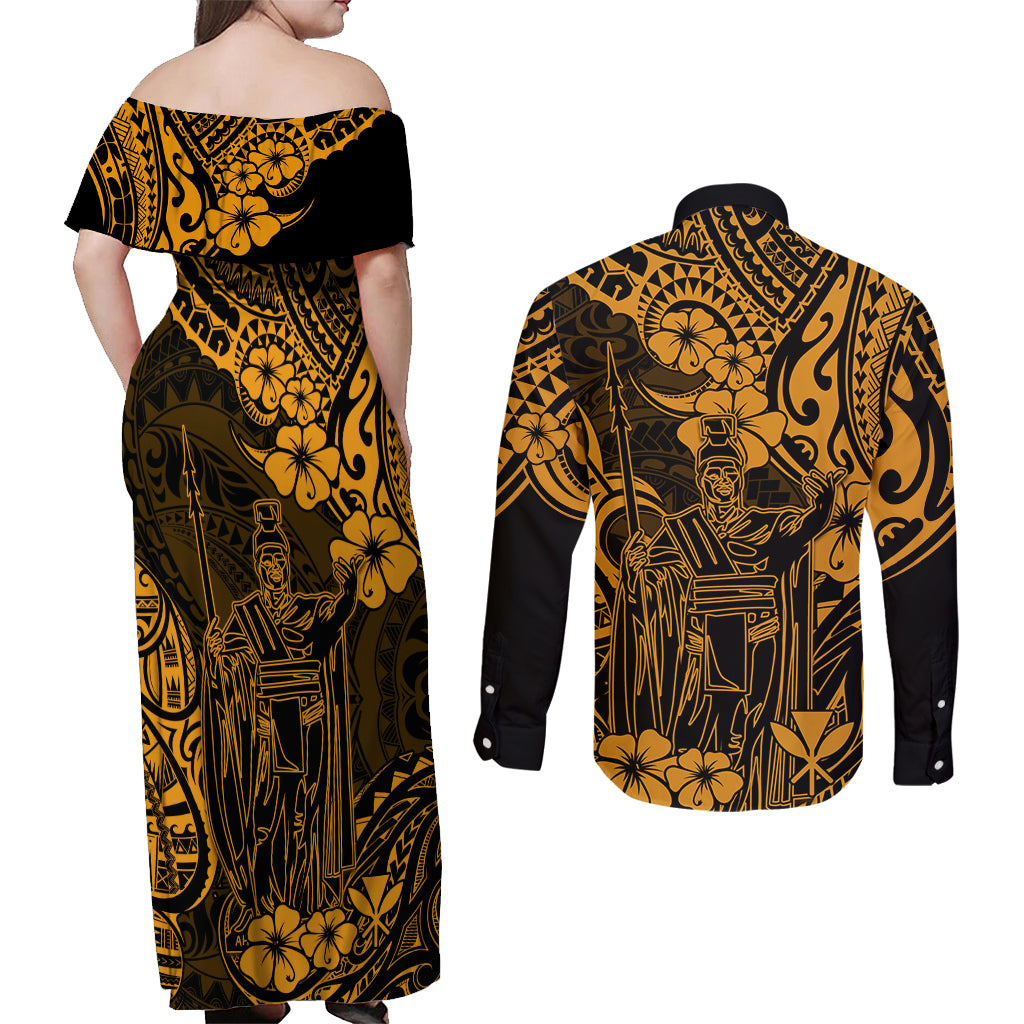 Hawaii King Kamehameha Couples Matching Off Shoulder Maxi Dress and Long Sleeve Button Shirts Polynesian Pattern Gold Version LT01 - Polynesian Pride