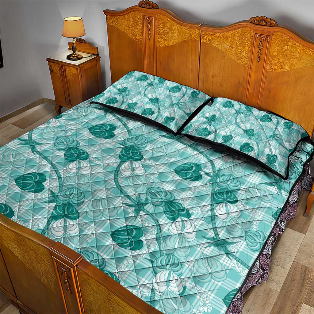 Anthurium Pikake Ti Leaf Palaka Quilt Bed Set Turquoise Version