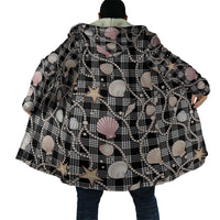 Hawaiian Ocean Seashells Cloak Black Palaka Pattern