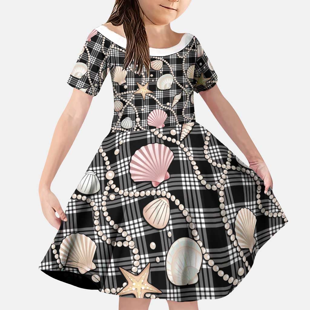 Hawaiian Ocean Seashells Family Matching Summer Maxi Dress and Hawaiian Shirt Black Palaka Pattern LT01 Daughter's Dress Black - Polynesian Pride