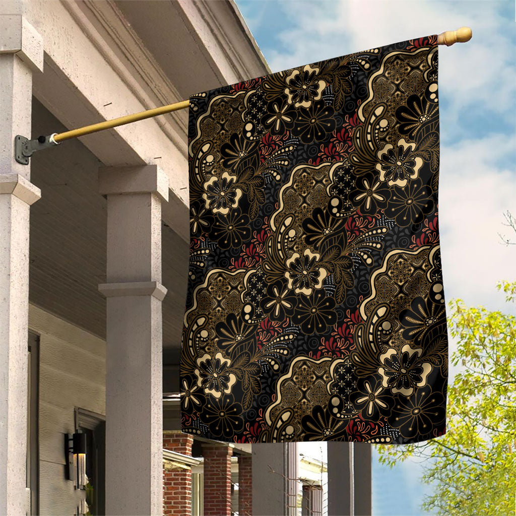 Batik Sekar Jagad Garden Flag Indonesian Traditional Pattern LT01 House Flag Black - Polynesian Pride