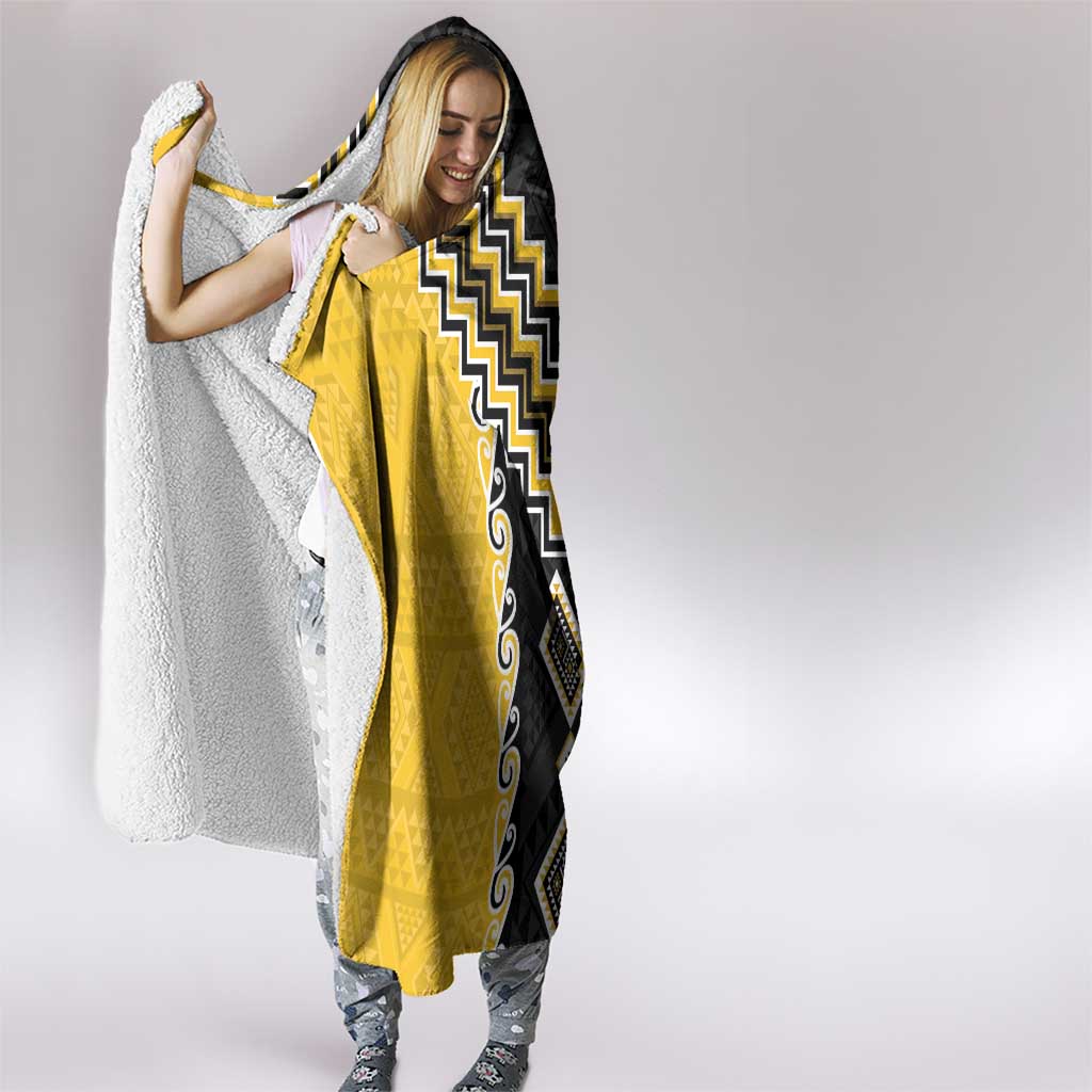 Yellow Niho Taniwha Mix Poutama Hooded Blanket Unique Taniko Aotearoa
