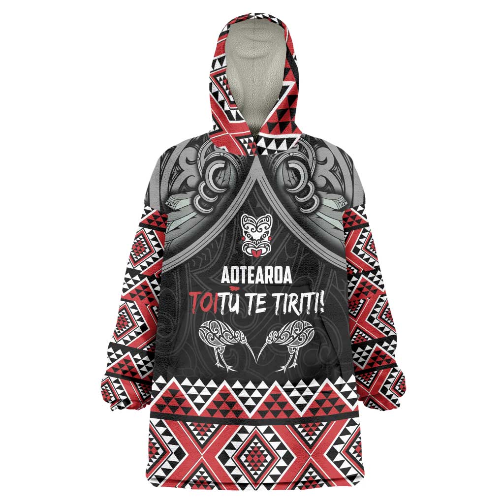 Aotearoa Toitu Te Tiriti Waitangi Wearable Blanket Hoodie Proud To Be Maori