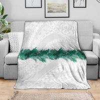 Hawaii Tropical Leaves Blanket Polynesian Pattern