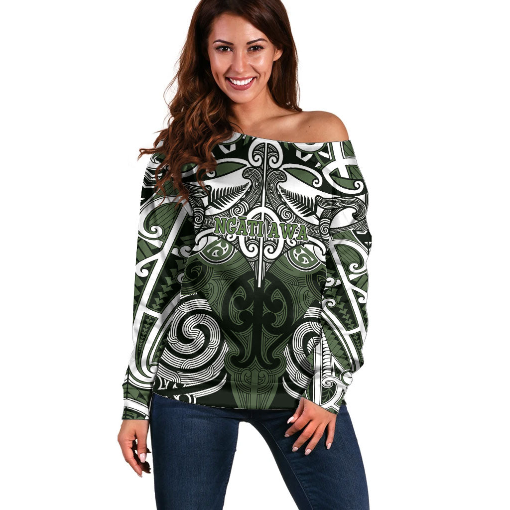 Personalised Maori Ngati Awa Off Shoulder Sweater Silver Fern Kowhaiwhai Art LT01 Women Green - Polynesian Pride
