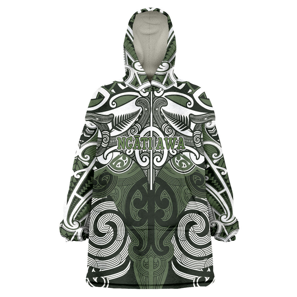 Personalised Maori Ngati Awa Wearable Blanket Hoodie Silver Fern Kowhaiwhai Art LT01 One Size Green - Polynesian Pride