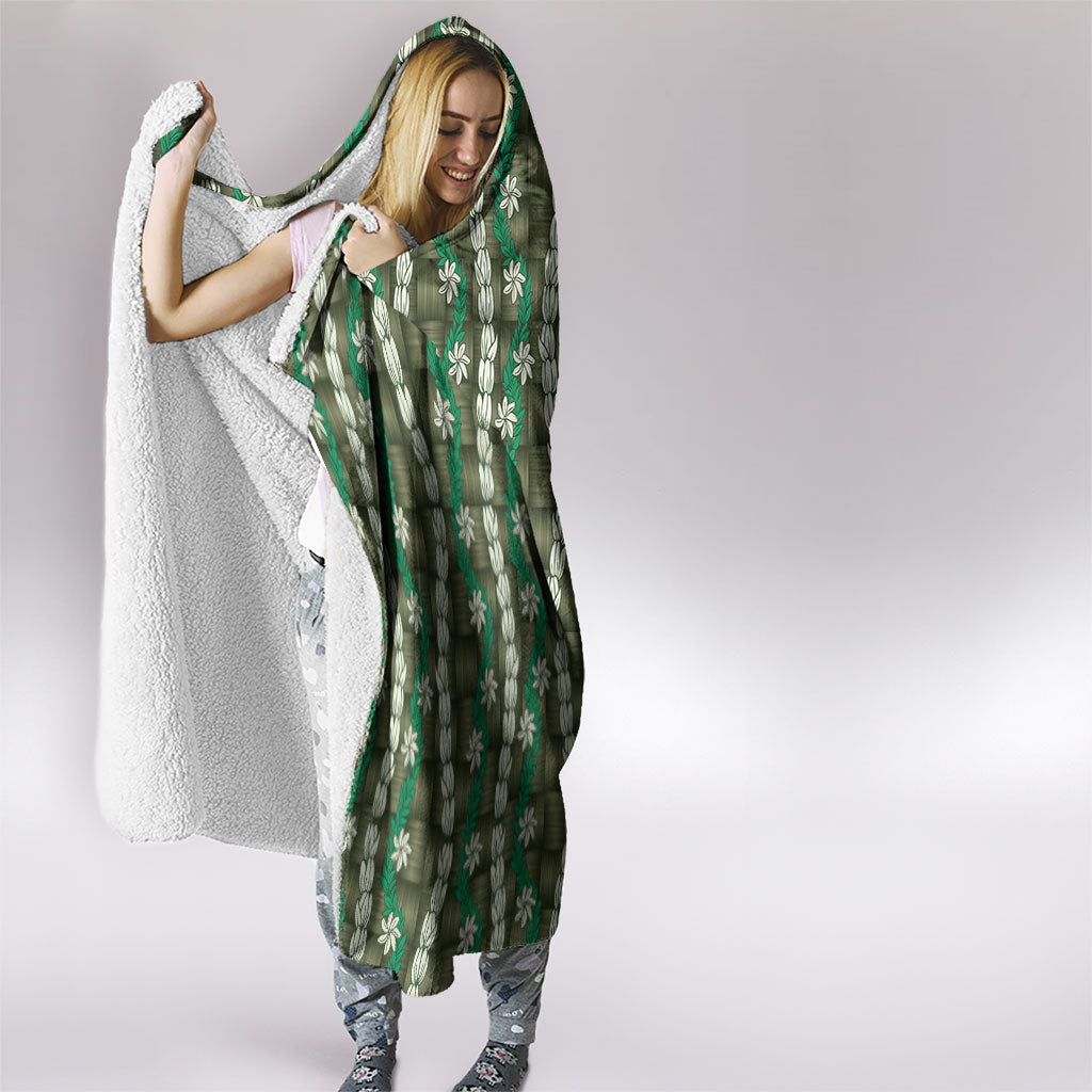 Pikake Maile Tiare Lei Hooded Blanket Omaomao Lauhala Pattern