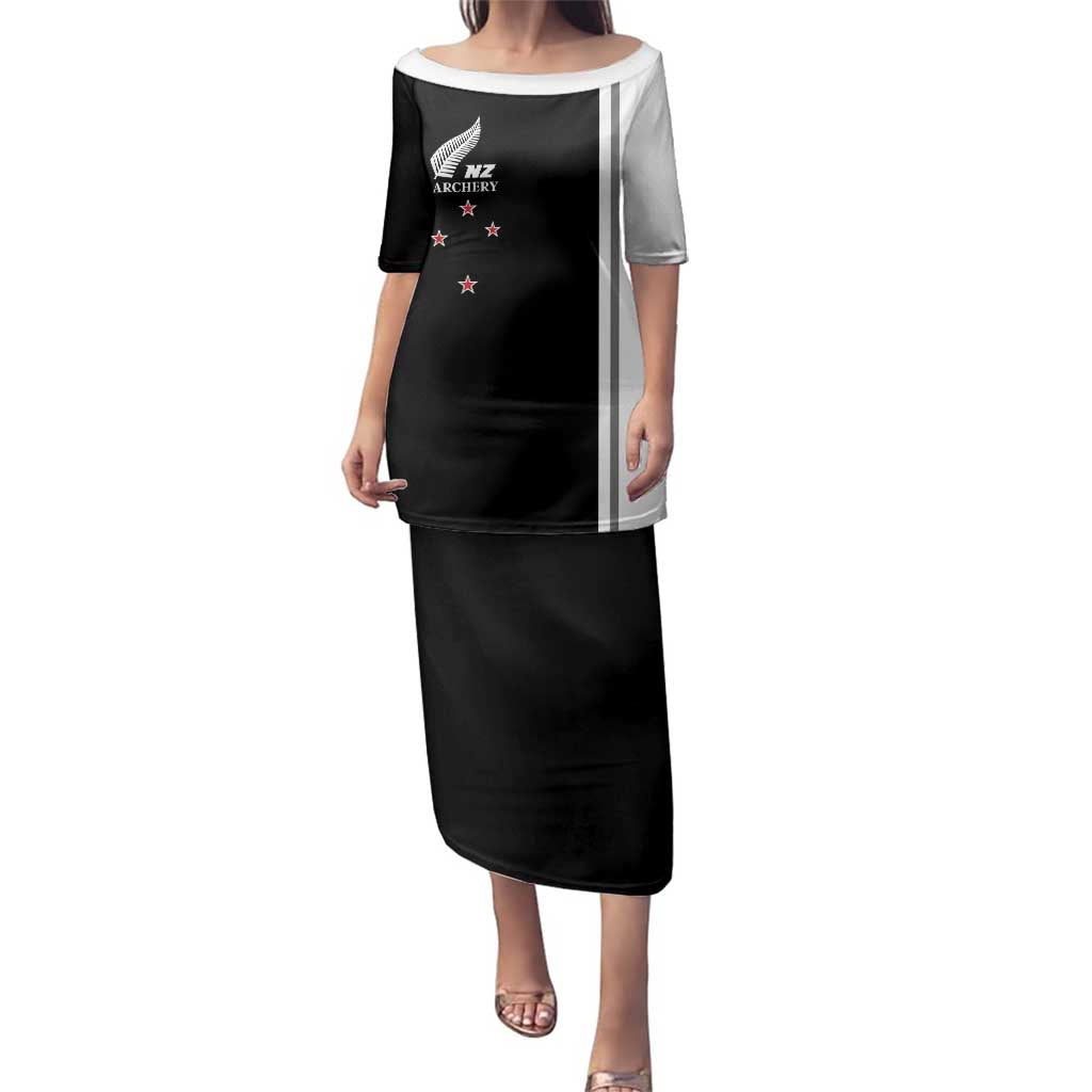 Personalised New Zealand 2025 Archery Basic Family Matching Puletasi and Hawaiian Shirt Archery NZ LT01 Mom's Dress Black - Polynesian Pride