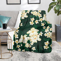 Hawaii Hibiscus Plumeria Green Blanket Polynesian Pattern