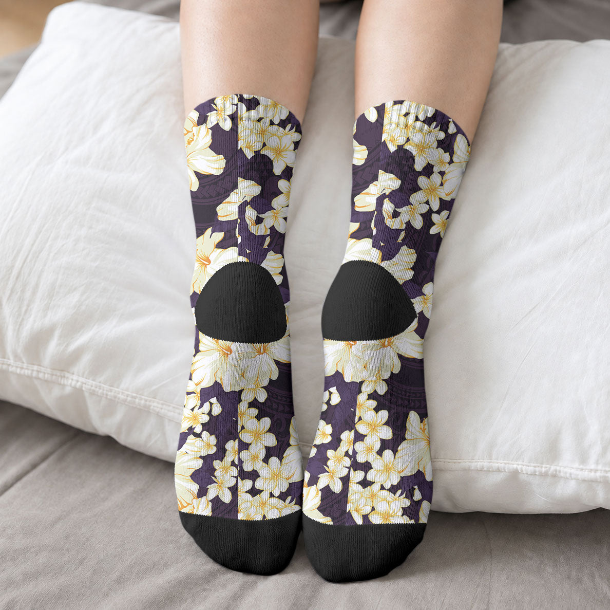 Hawaii Hibiscus Plumeria Purple Crew Socks Polynesian Pattern LT01 - Polynesian Pride