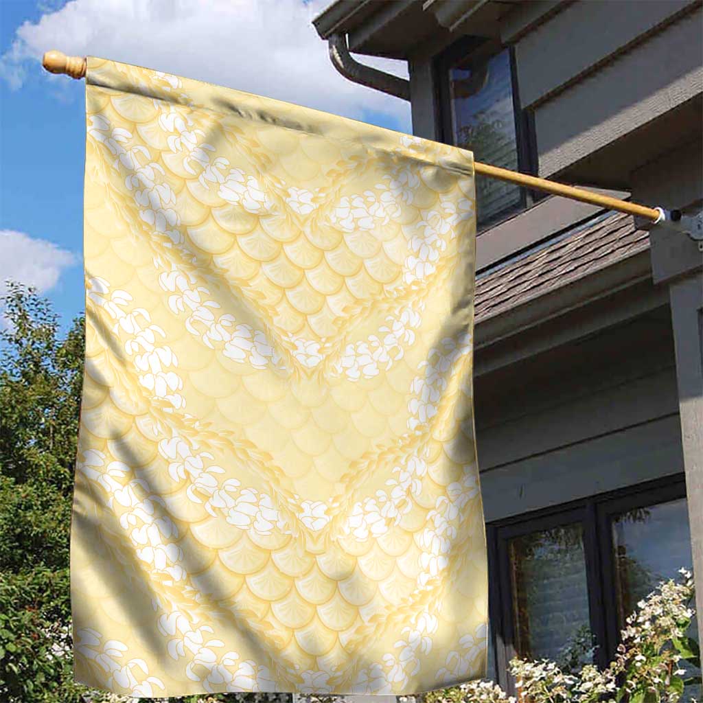 Pastel Yellow Mermaid Puakenikeni Maile Lei Garden Flag LT01 - Polynesian Pride