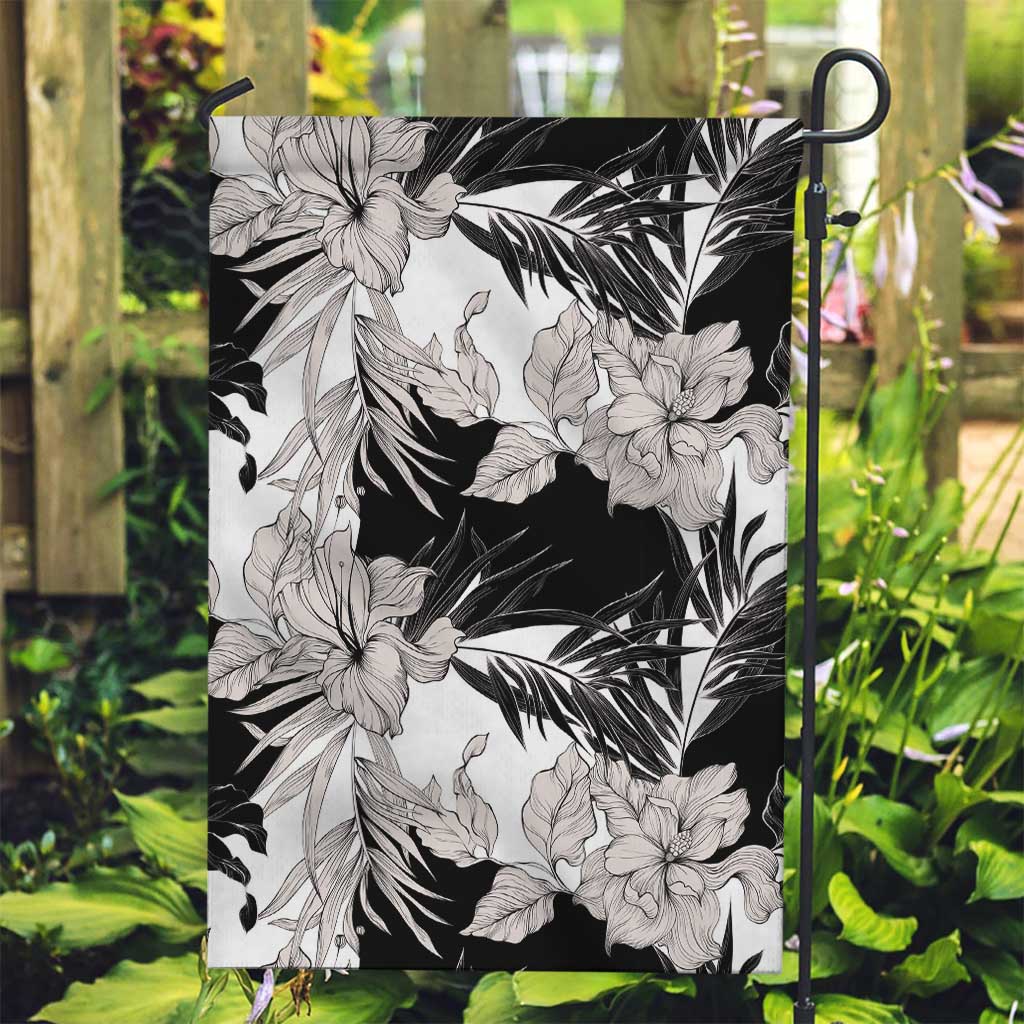 Black White Monotone Tropical Flowers Pattern Garden Flag - Polynesian Pride