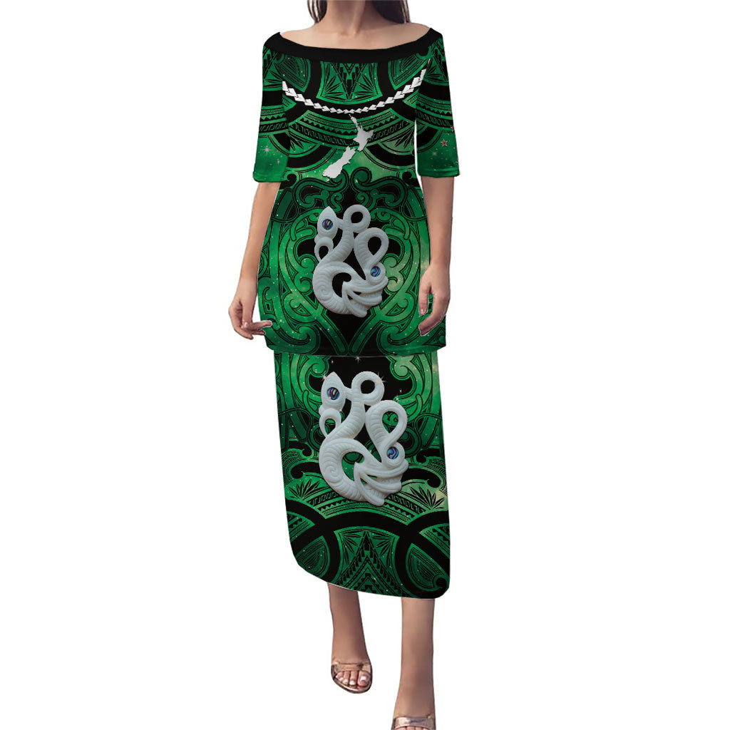 Personalised Maori Matariki Manaia Kakariki Family Matching Puletasi and Hawaiian Shirt Maori Kowhaiwhai Pattern Galaxy