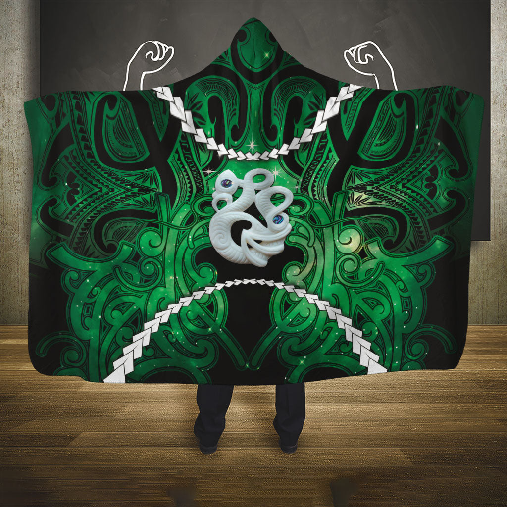 Maori Matariki Manaia Kakariki Hooded Blanket Maori Kowhaiwhai Pattern Galaxy