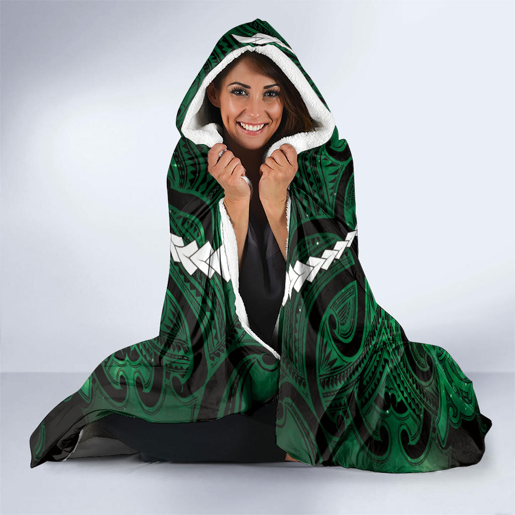 Maori Matariki Manaia Kakariki Hooded Blanket Maori Kowhaiwhai Pattern Galaxy
