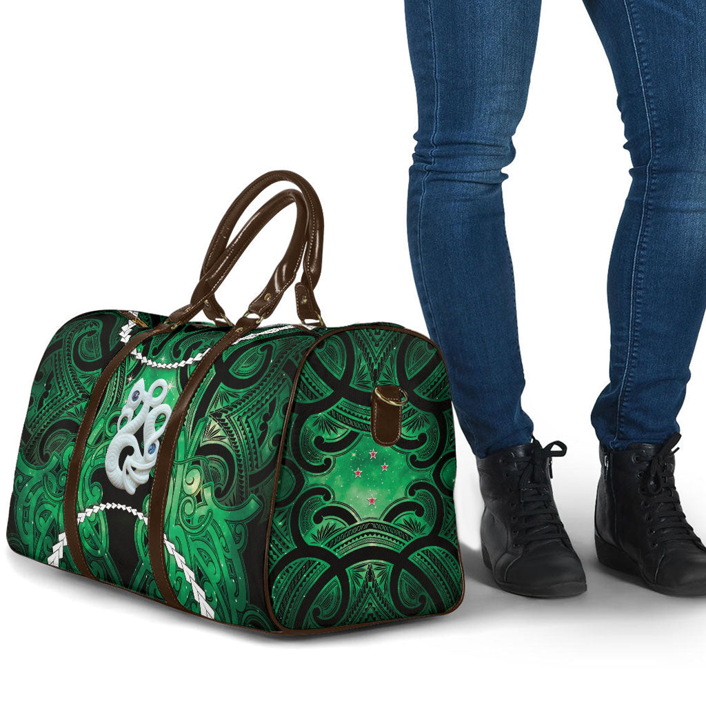 Maori Matariki Manaia Kakariki Travel Bag Maori Kowhaiwhai Pattern Galaxy