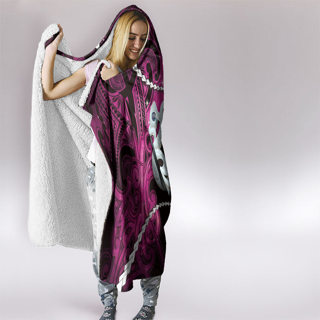 Maori Matariki Manaia Mawhero Hooded Blanket Maori Kowhaiwhai Pattern Galaxy