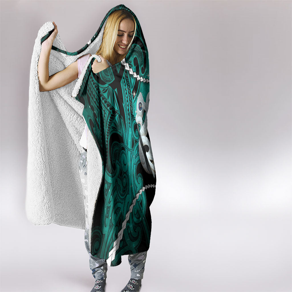 Maori Matariki Manaia Turquoise Hooded Blanket Maori Kowhaiwhai Pattern Galaxy