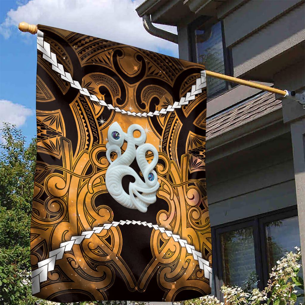 Maori Matariki Manaia Kowhai Garden Flag Maori Kowhaiwhai Pattern Galaxy LT01 - Polynesian Pride