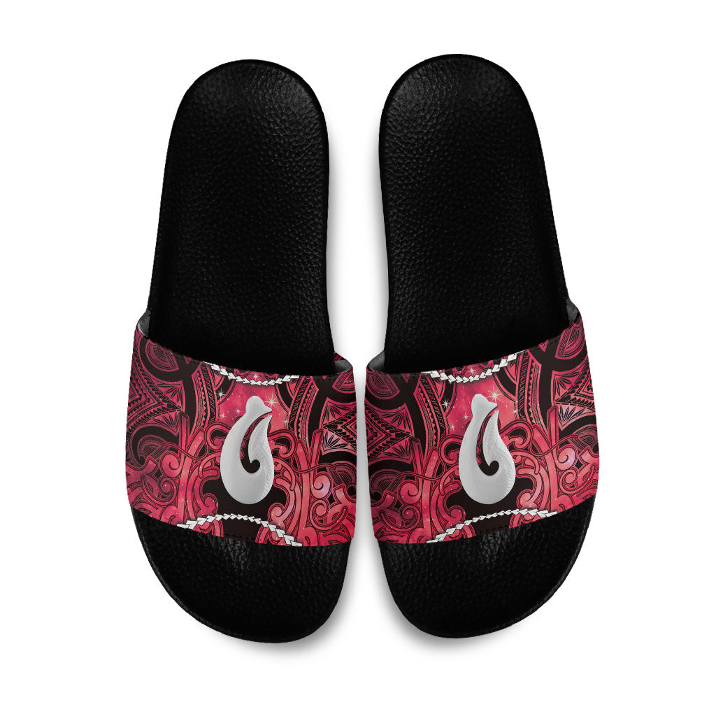 Maori Matariki Hei Matau Whero Slide Sandals Maori Kowhaiwhai Pattern Galaxy LT01 Red - Polynesian Pride