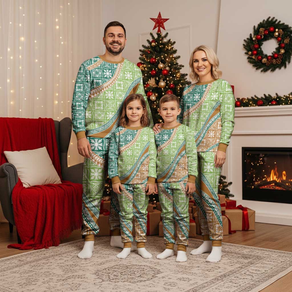 Hawaiian Quilt Pattern Christmas Pajama Set Green Chestnut Color Mixed - Polynesian Pride