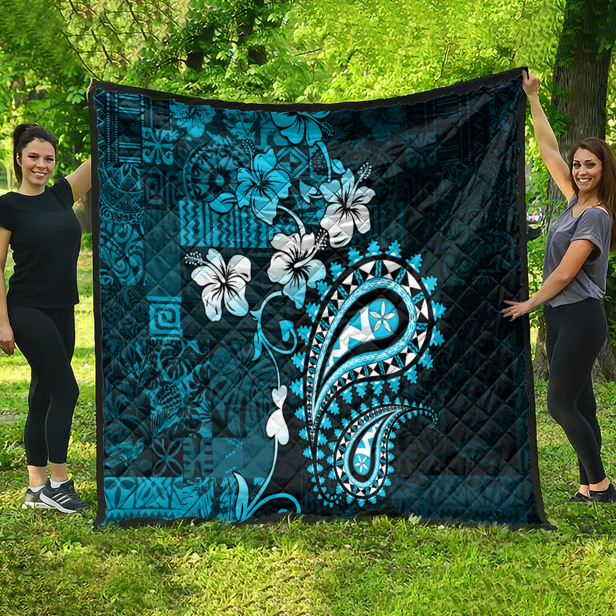 Fiji Masi Paisley Quilt Fijian Hibiscus Tapa Sky Blue Version LT01 - Polynesian Pride