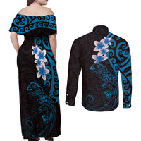 New Zealand Tuatara Plumeria Couples Matching Off Shoulder Maxi Dress and Long Sleeve Button Shirt Maori Blue Koru Tribal Tattoo