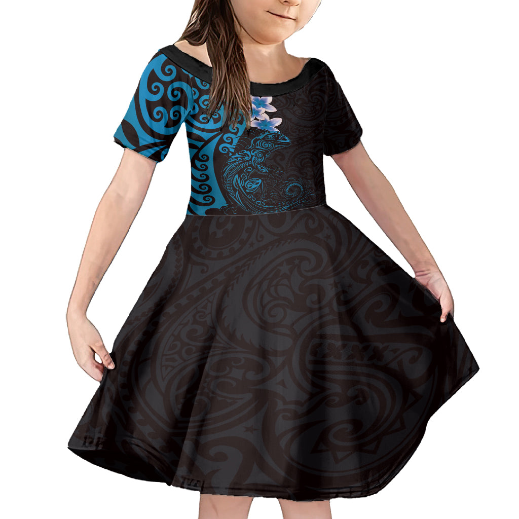 New Zealand Tuatara Plumeria Family Matching Off Shoulder Short Dress and Hawaiian Shirt Maori Blue Koru Tribal Tattoo LT01 Daughter's Dress Blue - Polynesian Pride