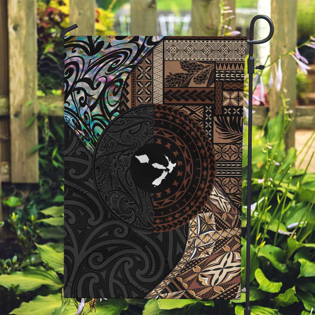 Samoa and New Zealand Together Garden Flag Siapo Motif and Maori Paua Shell Pattern LT03 Garden Flag Black - Polynesian Pride
