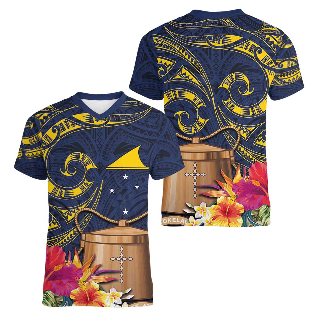 Tokelau Tokehega Day Women V-Neck T-Shirt Coat of Arms with Polynesian Tattoo and Hibiscus