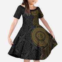 Niue Polynesian Hiapo Tattoo Art Family Matching Off Shoulder Maxi Dress and Hawaiian Shirt Half Style Black Gold Color - Polynesian Pride