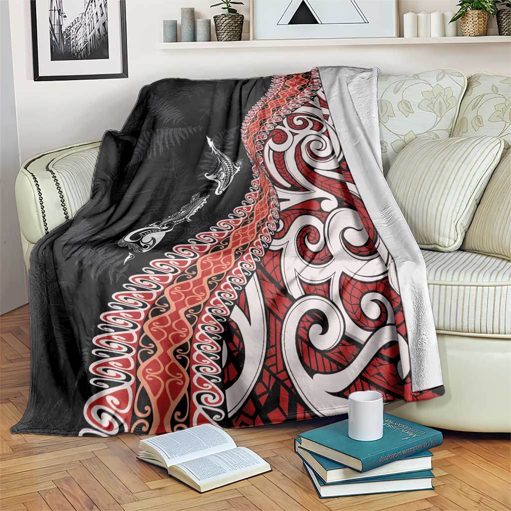 Aotearoa Maori Stylized Koru - Silver Ferns Blanket