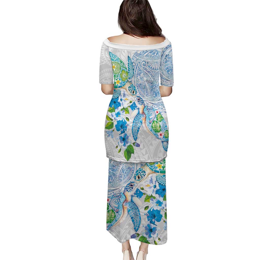 Hawaiian Couple Turtles Honi Family Matching Puletasi and Hawaiian Shirt Polynesian Art Motifs and Hibiscus White Blue Color - Polynesian Pride