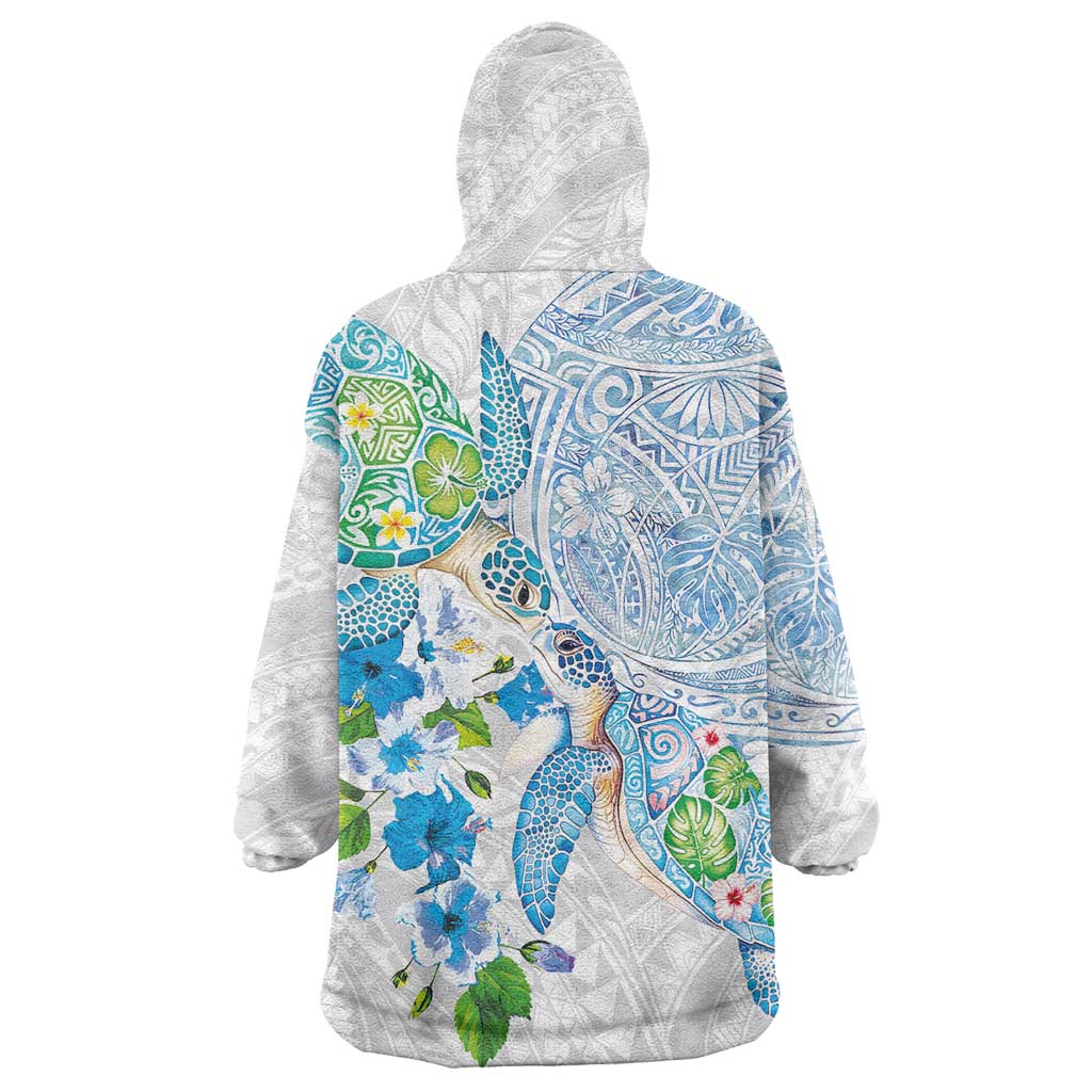 Hawaiian Couple Turtles Honi Wearable Blanket Hoodie Polynesian Art Motifs and Hibiscus White Blue Color - Polynesian Pride