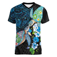 Hawaiian Couple Turtles Honi Women V-Neck T-Shirt Polynesian Art Motifs and Hibiscus Black Blue Color - Polynesian Pride