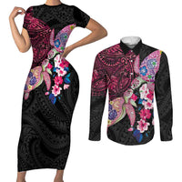 Hawaiian Couple Turtles Honi Couples Matching Short Sleeve Bodycon Dress and Long Sleeve Button Shirt Polynesian Art Motifs and Hibiscus Black Red Color - Polynesian Pride
